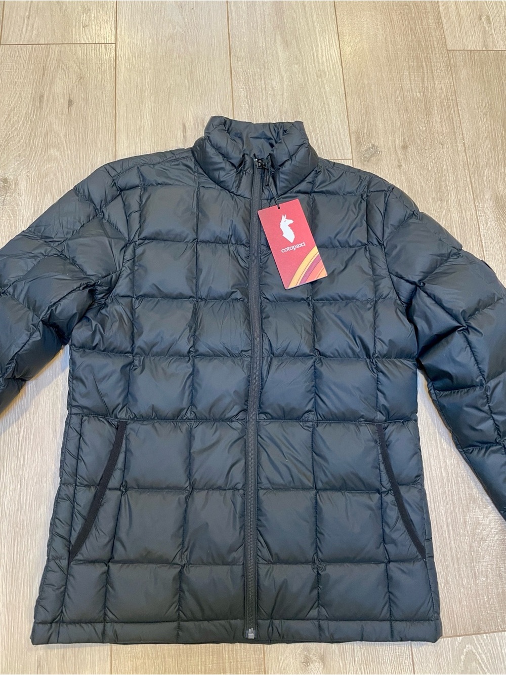 COTOPAXI- Puffer Jacket - Black